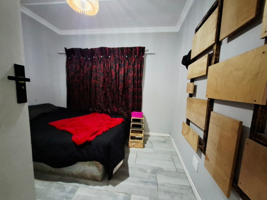 4 Bedroom Property for Sale in Uitsig Free State